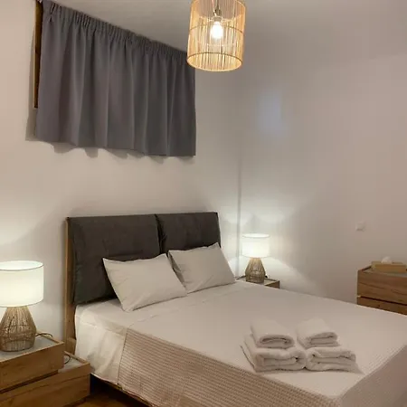 Komis Crown - Luxury Holiday home *